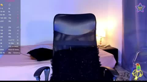 ebony__queen2 online show from 06-15-26, 08:22