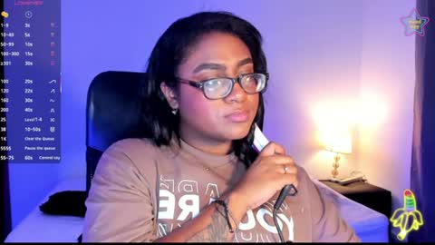 ebony__queen2 online show from 06-25-26, 08:02