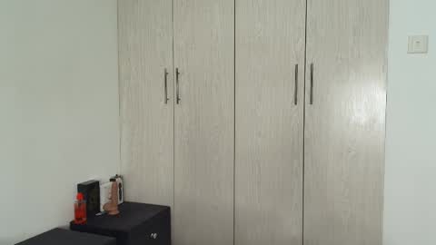 Snapshot of ebony_angelina chatting on 12-17-25, 09:04 Angelina online show from 12-17-25, 09:04