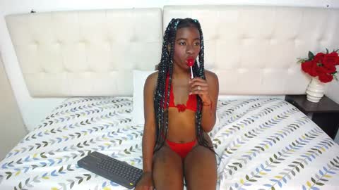 Snapshot of ebony_baby1 chatting on 01-31-25, 07:51 Baby online show from 01-31-25, 07:51