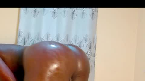 Snapshot of ebony_choco2 chatting on 03-08-25, 07:09 ebony choco2 online show from 03-08-25, 07:09