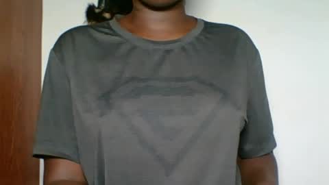 Snapshot of ebony_choco2 chatting on 02-01-26, 07:29 ebony choco2 online show from 02-01-26, 07:29