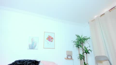 Snapshot of ebony_cute9 chatting on 01-08-25, 08:18 ebony_cute9 online show from 01-08-25, 08:18