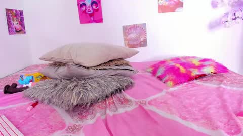 Snapshot of ebony_cute9 chatting on 03-01-25, 11:04 ebony_cute9 online show from 03-01-25, 11:04
