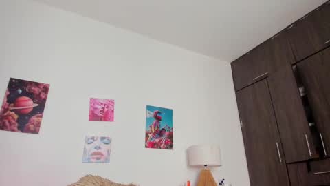 Snapshot of ebony_cute9 chatting on 09-20-25, 06:53 ebony_cute9 online show from 09-20-25, 06:53