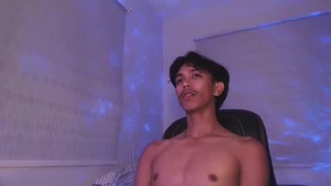 ebony_fuckboy online show from 10-20-25, 06:30
