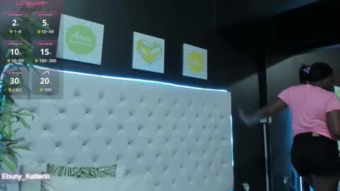 ebony_katterin online show from 10-22-25, 10:59