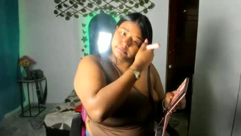 Snapshot of ebony_luna1 chatting on 06-27-26, 07:41 ebony_luna1 online show from 06-27-26, 07:41
