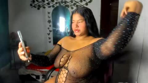 Snapshot of ebony_luna1 chatting on 07-10-26, 07:38 ebony_luna1 online show from 07-10-26, 07:38