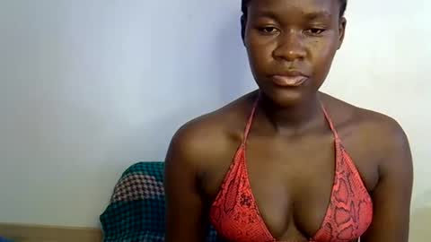 Snapshot of ebony_lynne chatting on 06-22-26, 12:57 ebony_lynne online show from 06-22-26, 12:57