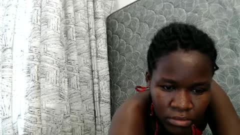 Snapshot of ebony_lynne chatting on 06-30-26, 01:01 ebony_lynne online show from 06-30-26, 01:01