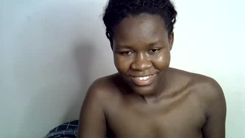 Snapshot of ebony_lynne chatting on 07-03-26, 09:32 ebony_lynne online show from 07-03-26, 09:32