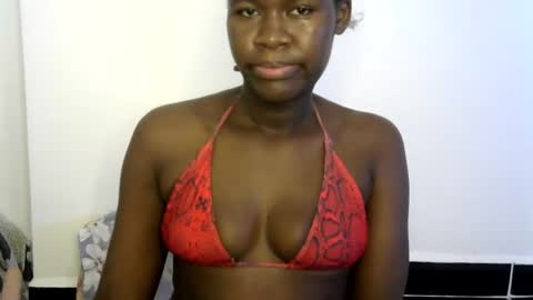 Snapshot of ebony_lynne chatting on 07-15-26, 03:06 ebony_lynne online show from 07-15-26, 03:06