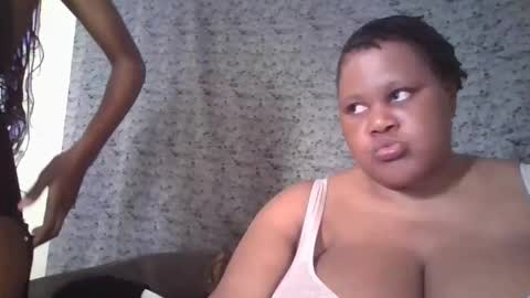 Snapshot of ebony_magixs chatting on 09-12-25, 10:15 ebony_magixs online show from 09-12-25, 10:15