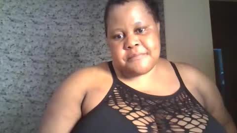 Snapshot of ebony_magixs chatting on 09-16-25, 09:27 ebony_magixs online show from 09-16-25, 09:27
