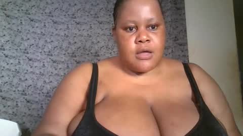 Snapshot of ebony_magixs chatting on 09-18-25, 06:54 ebony_magixs online show from 09-18-25, 06:54