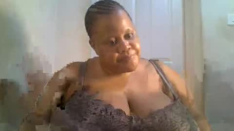 Snapshot of ebony_magixs chatting on 09-20-25, 11:50 ebony_magixs online show from 09-20-25, 11:50
