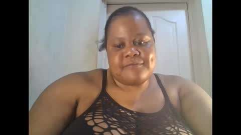 Snapshot of ebony_magixs chatting on 09-30-25, 01:43 ebony_magixs online show from 09-30-25, 01:43