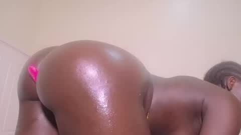 Snapshot of ebony_pearl69 chatting on 09-29-25, 07:08 ebony_pearl69 online show from 09-29-25, 07:08