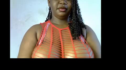 Snapshot of ebony_plumx12 chatting on 04-23-26, 07:41 Prisy online show from 04-23-26, 07:41