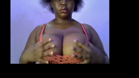 Snapshot of ebony_plumx12 chatting on 05-21-26, 09:00 Prisy online show from 05-21-26, 09:00