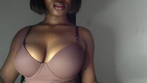 delilah online show from 03-29-26, 04:45