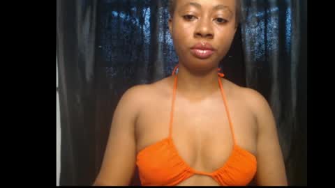 Queen online show from 04-18-26, 09:46