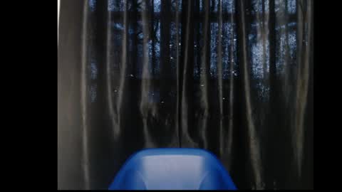 Queen online show from 04-22-26, 12:39