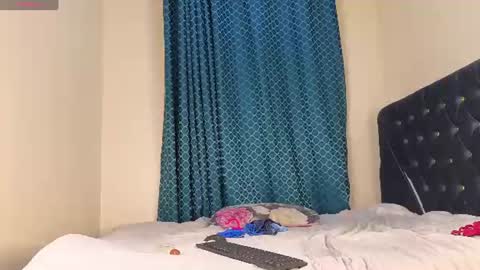 Snapshot of ebony_remy chatting on 06-28-26, 07:31 ebony_remy online show from 06-28-26, 07:31