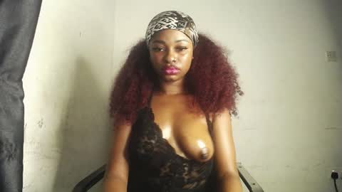 Snapshot of ebony_slimgirl0 chatting on 07-09-26, 08:02 Lilly online show from 07-09-26, 08:02