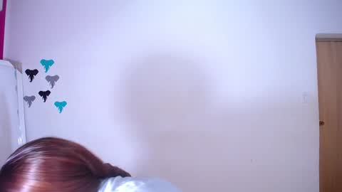 Snapshot of ebony_sugar_mommy chatting on 01-17-25, 07:27 MILENA online show from 01-17-25, 07:27