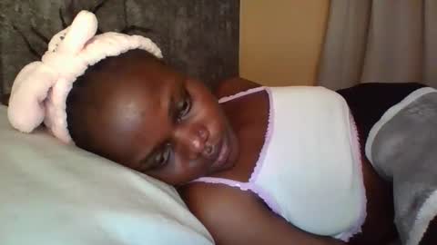 tasha online show from 09-25-25, 02:43