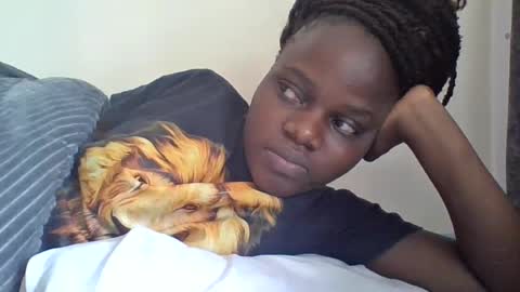 Snapshot of ebony_tasha chatting on 07-21-26, 10:17 tasha online show from 07-21-26, 10:17