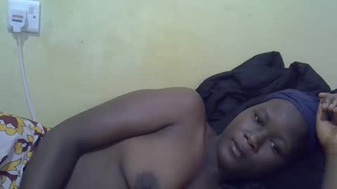 Snapshot of ebony_vanillah chatting on 02-06-26, 04:50 ebony_vanillah online show from 02-06-26, 04:50