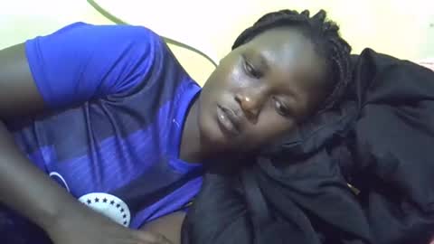 Snapshot of ebony_vanillah chatting on 02-28-26, 08:32 ebony_vanillah online show from 02-28-26, 08:32