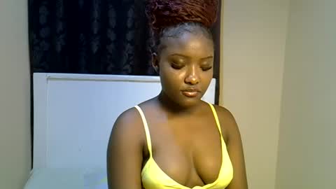 Snapshot of ebonybarbieee chatting on 07-15-26, 08:03 Barbie online show from 07-15-26, 08:03