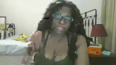 Snapshot of ebonybigtitqueen0 chatting on 02-26-26, 03:16 ebonybigtitqueen0 online show from 02-26-26, 03:16