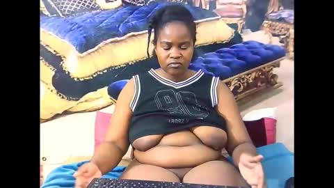 Snapshot of ebonybluediamond chatting on 05-16-26, 08:22 ebonybluediamond online show from 05-16-26, 08:22