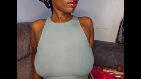 Snapshot of ebonycandymelani chatting on 10-03-25, 11:46 Ebony Melanie online show from 10-03-25, 11:46