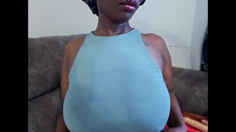 Snapshot of ebonycandymelani chatting on 10-05-25, 12:14 Ebony Melanie online show from 10-05-25, 12:14