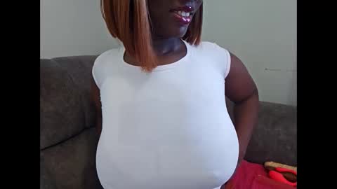 Snapshot of ebonycandymelani chatting on 10-09-25, 11:52 Ebony Melanie online show from 10-09-25, 11:52