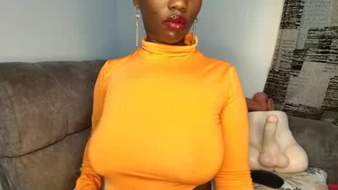 Ebony Melanie online show from 02-11-26, 09:42