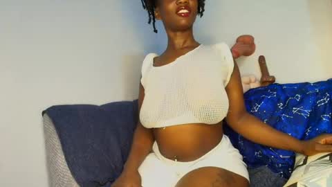 Snapshot of ebonycandymelani chatting on 07-07-26, 09:08 Ebony Melanie online show from 07-07-26, 09:08
