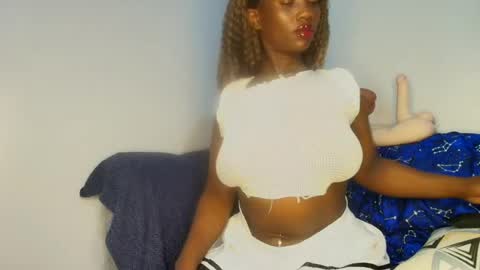 Snapshot of ebonycandymelani chatting on 07-16-26, 09:32 Ebony Melanie online show from 07-16-26, 09:32