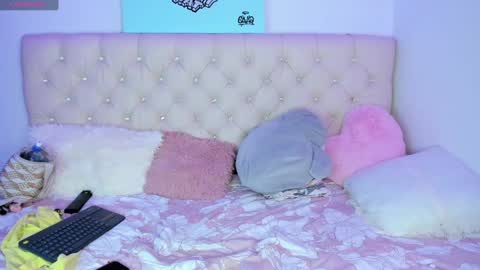 Queen Ebony online show from 02-16-25, 12:19