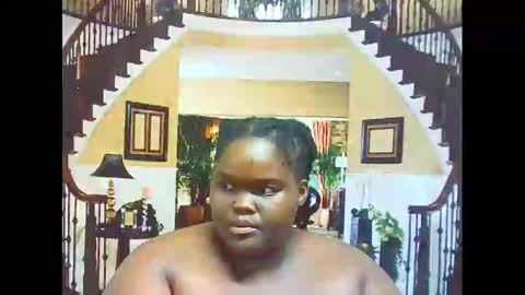 ebonyhotbuns4u2luv online show from 02-10-25, 09:47