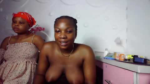 Snapshot of ebonykissxx chatting on 06-07-26, 05:49 ebonykissxx online show from 06-07-26, 05:49