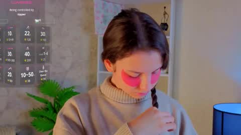 Snapshot of ebonyleibenstein chatting on 12-03-25, 03:14 Milly online show from 12-03-25, 03:14