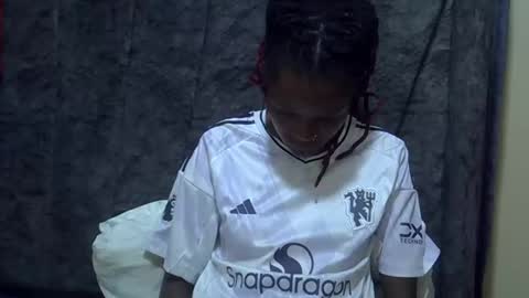 Liz online show from 09-21-25, 07:15