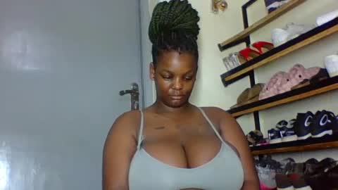 Snapshot of ebonymayahh chatting on 07-14-26, 04:39 ebonymayahh online show from 07-14-26, 04:39